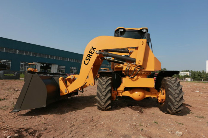 CSS915 swing loader